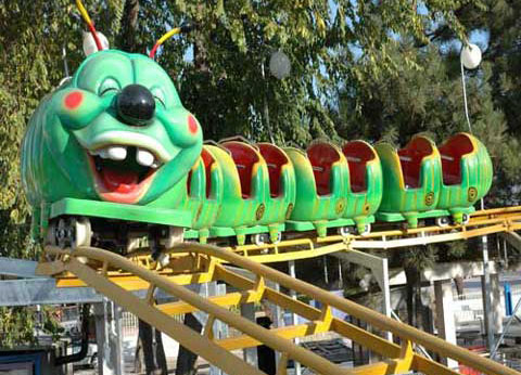 Funny Kiddie Ride Small Slide Worm Roller Coaster Ride